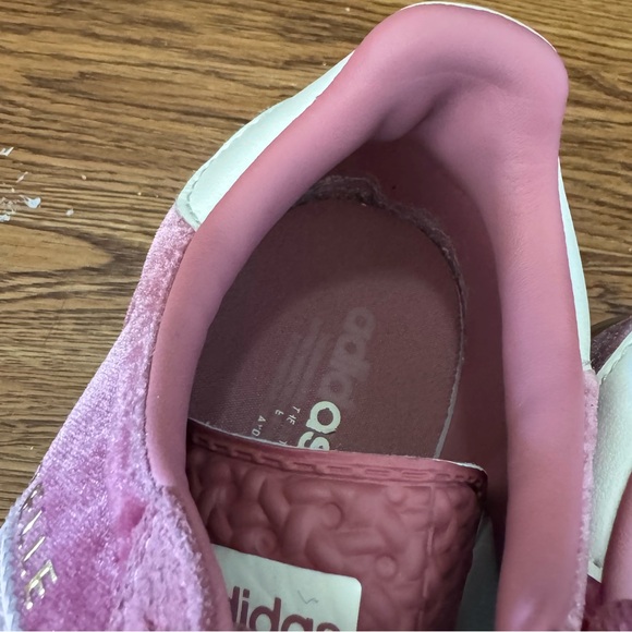 Adidas GAZELLE pink suede tennis shoes - Picture 6 of 6